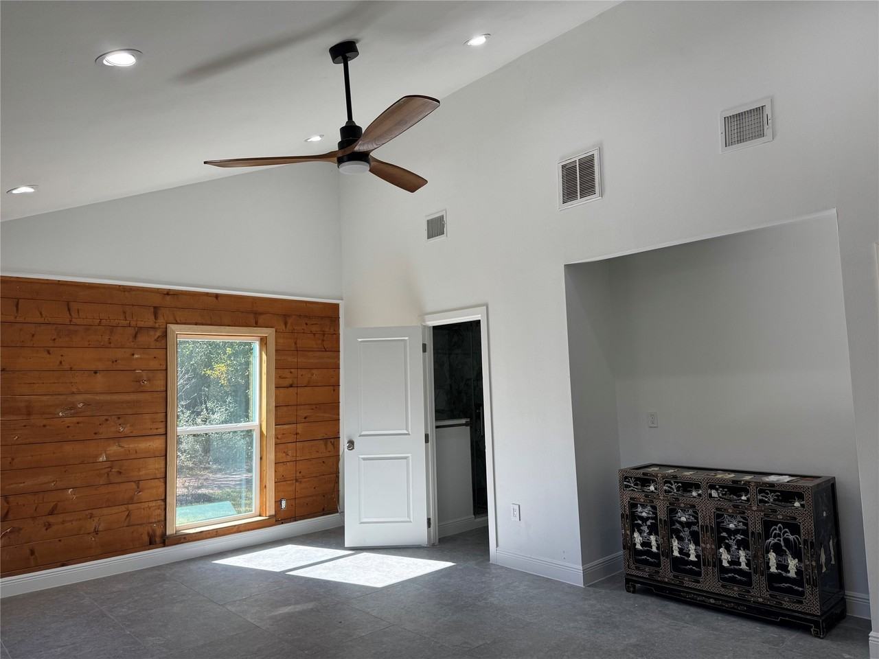 24879 Macedonia Road #24879 - Photo 3 of 23