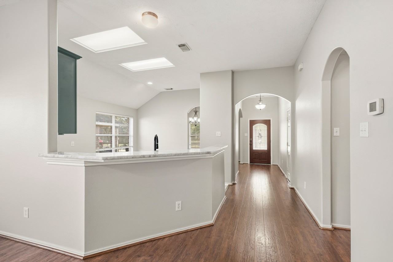 11811 Misty Peak Lane #11811 - Photo 4 of 25