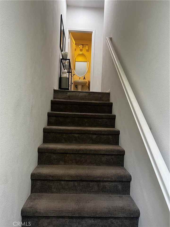 180 Dorsett Avenue #180 - Photo 6 of 27