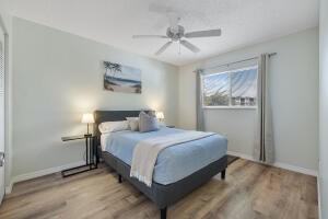 2236 North Cypress Bend Drive