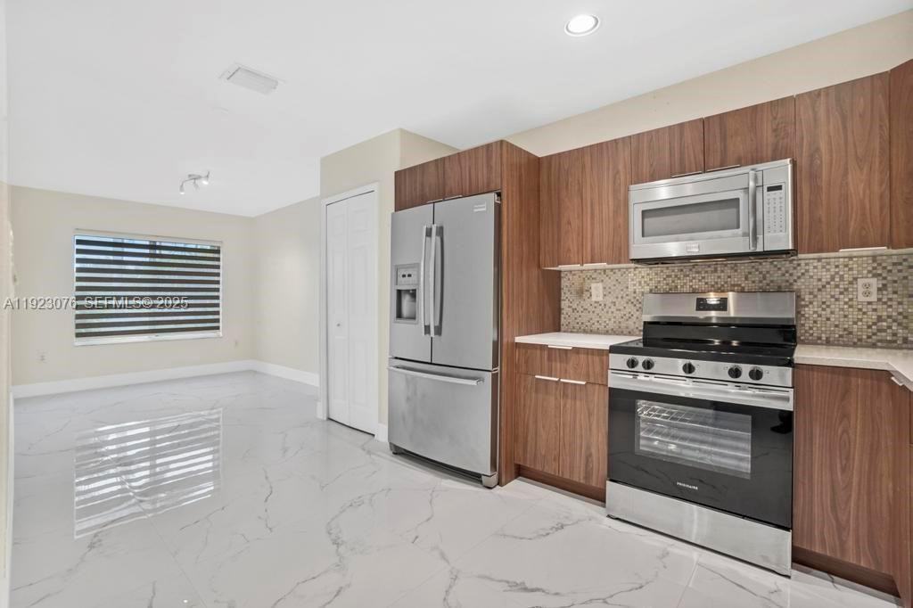 11462 Northwest 48th Terrace #11462