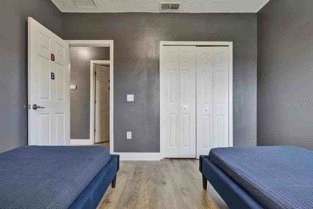 820 Grantham Drive #820 - Photo 2 of 32