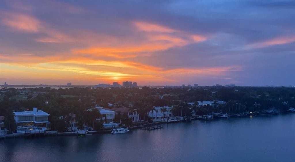 5600 Collins Avenue #560011P - Photo 6 of 16