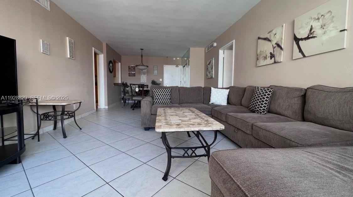 5161 Collins Avenue #5161-1701 - Photo 3 of 17