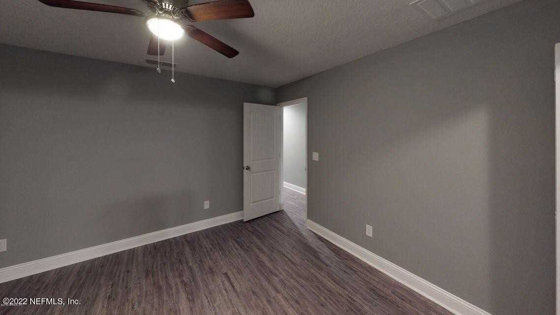 2222 Thomas Court #2222 - Photo 5 of 7