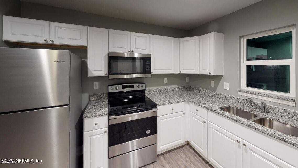 2222 Thomas Court #2222 - Photo 6 of 7