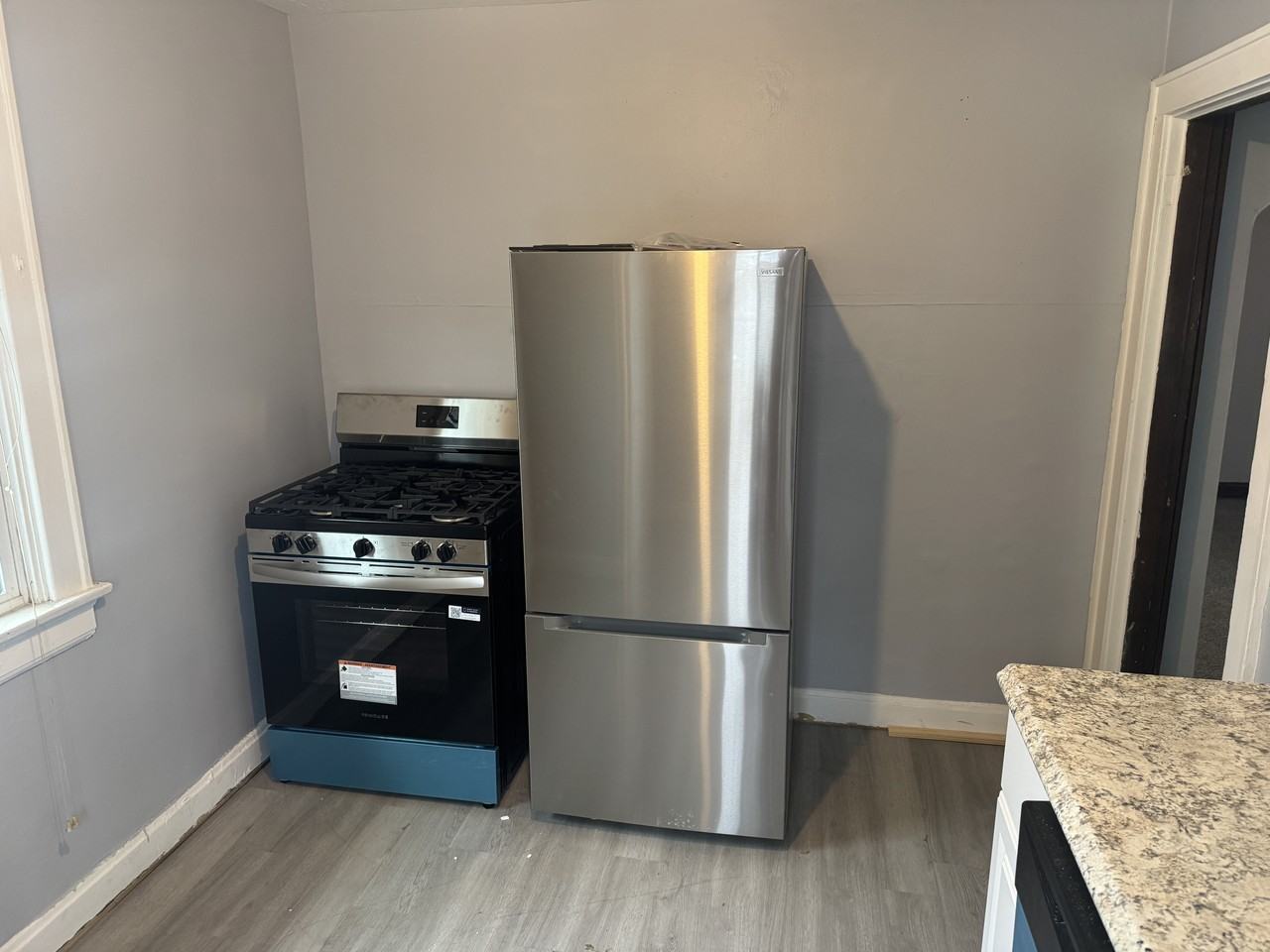 4210 Lowry Ave #3 - Photo 6 of 14