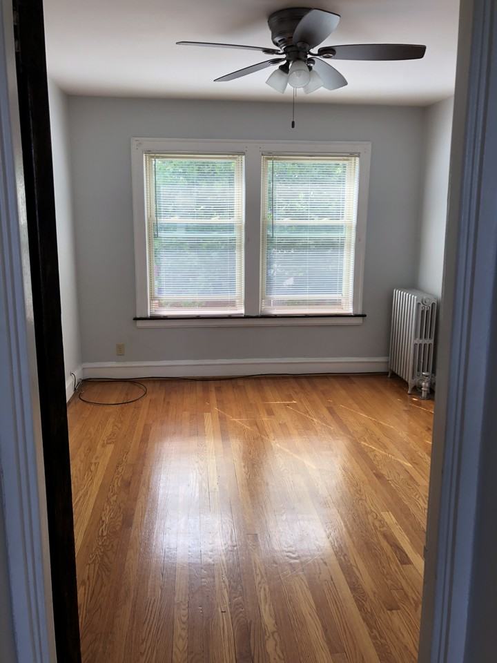 4855 North Kenneth Avenue #3rdFL - Photo 4 of 7