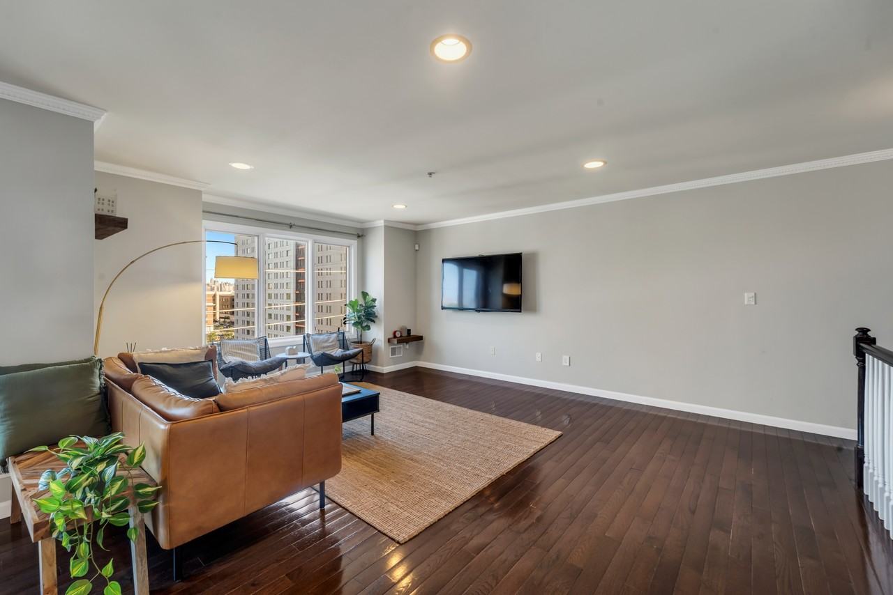 15 Legend Hills Drive #15 - Photo 3 of 14