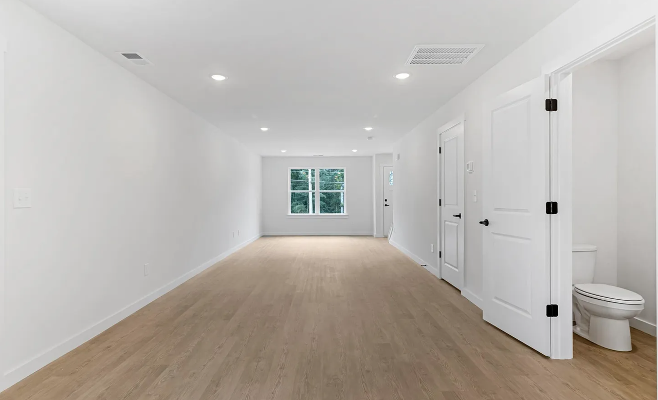 14 Catawba Avenue #A - Photo 3 of 13