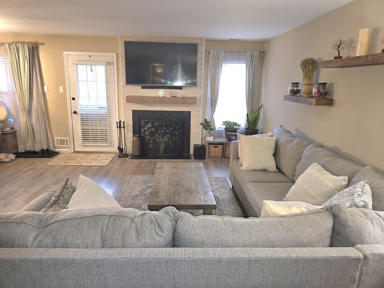 9 Balsam Court #14 - Photo 3 of 22