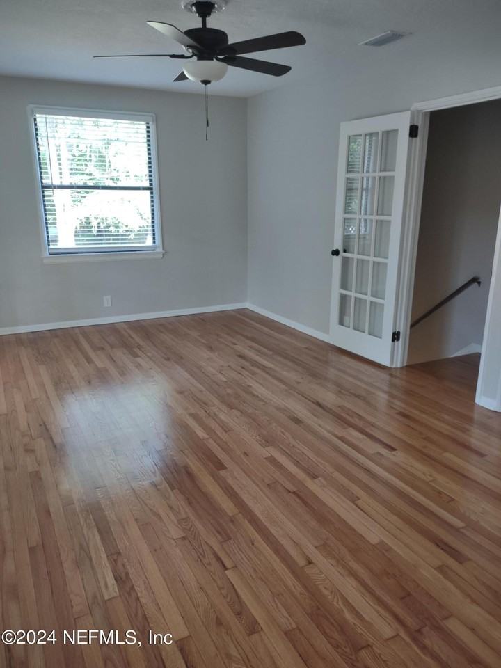 1552 Naldo Avenue #1552-1552 - Photo 6 of 19