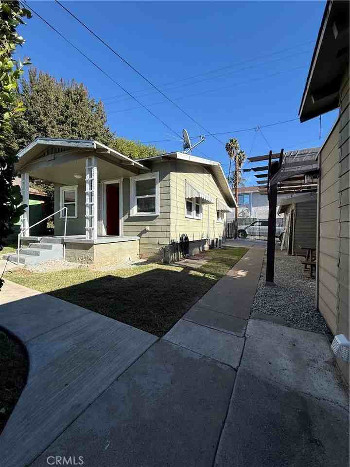 6224 Newlin Avenue #6224 - Photo 3 of 9