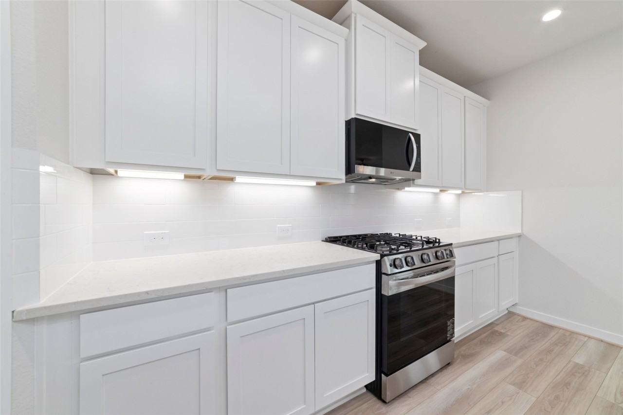 32906 School Hill Road #32906 - Photo 7 of 25