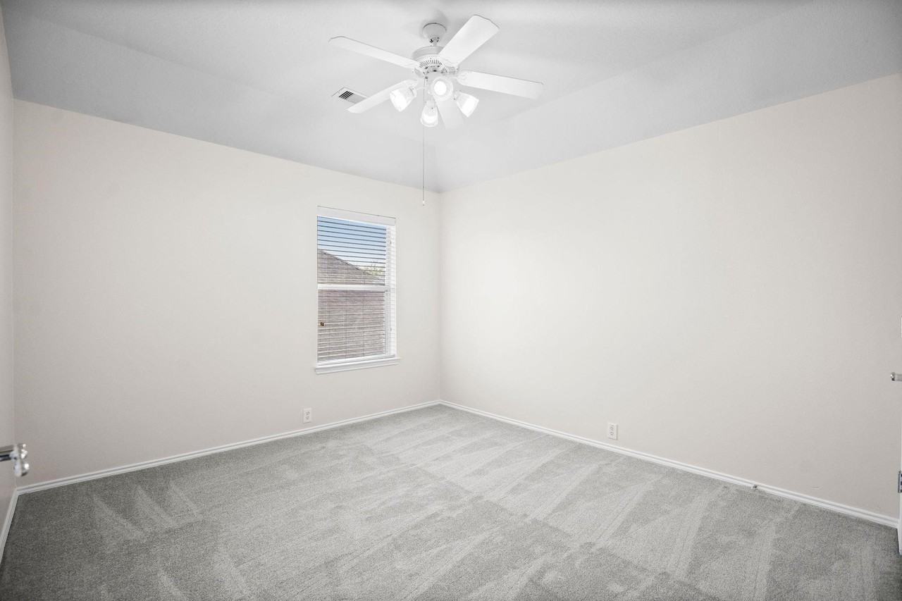 30218 Legacy Pines Drive #30218 - Photo 3 of 27