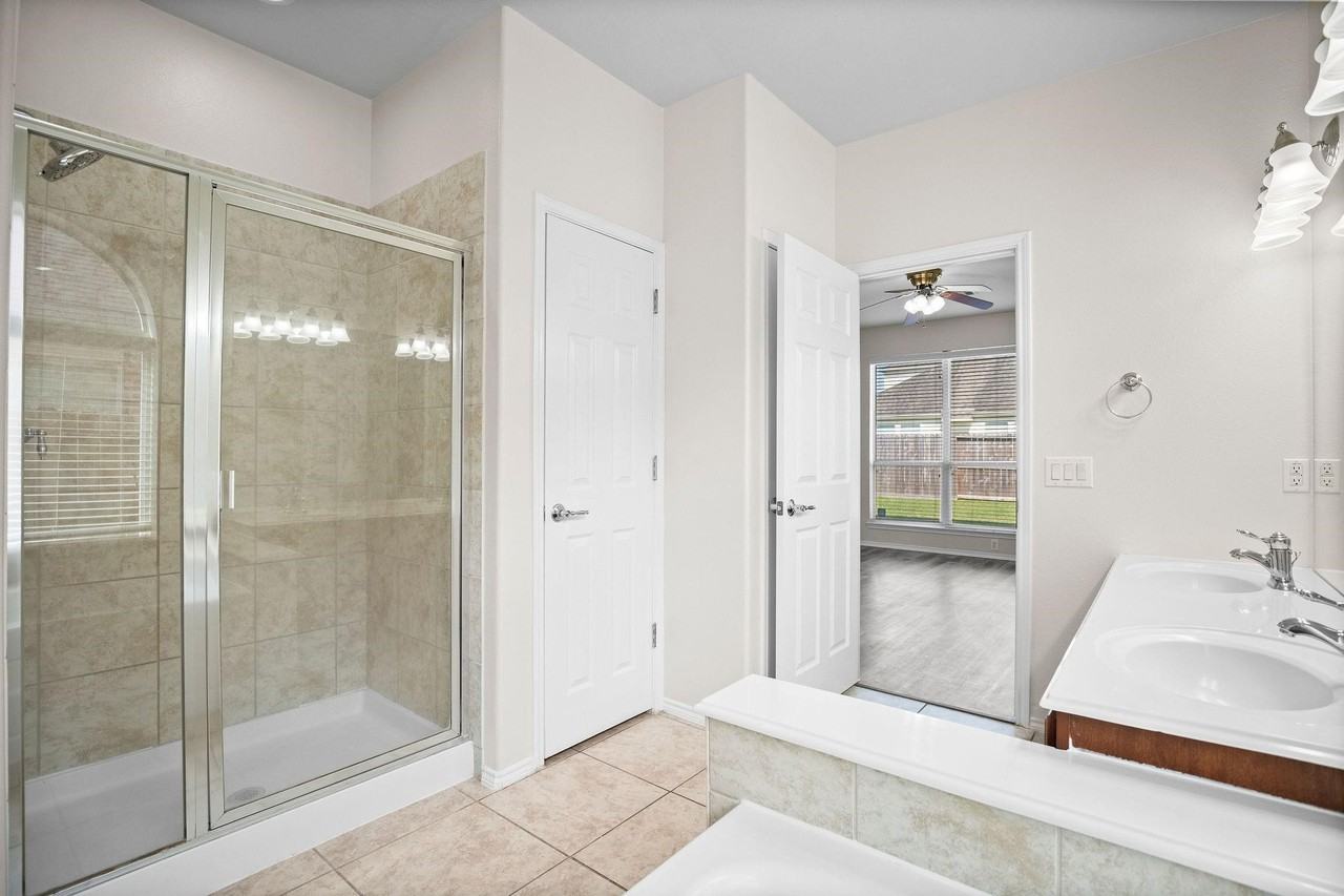 30218 Legacy Pines Drive #30218 - Photo 5 of 27