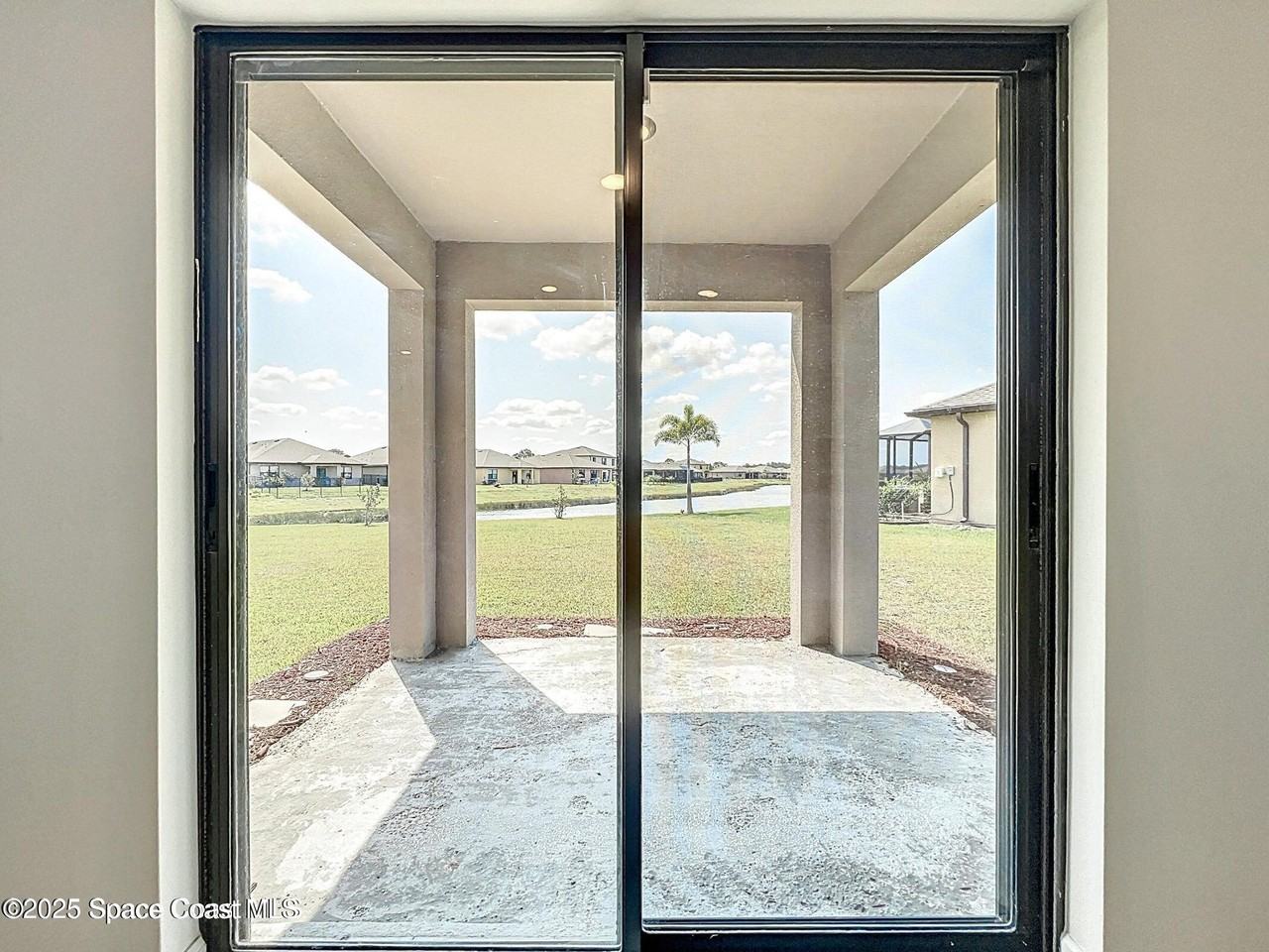 870 Remington Green Drive #870 - Photo 4 of 33