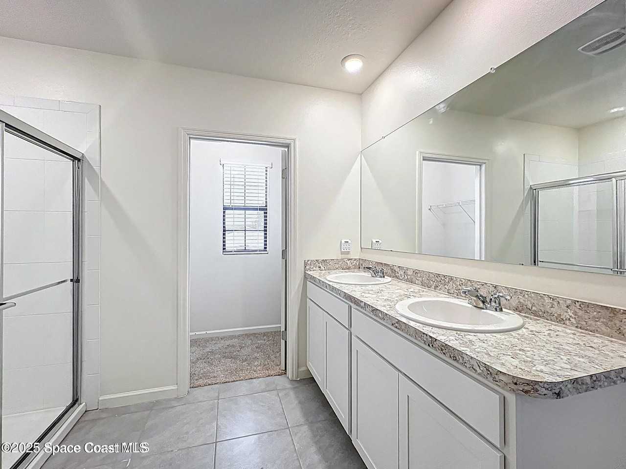 870 Remington Green Drive #870 - Photo 7 of 33