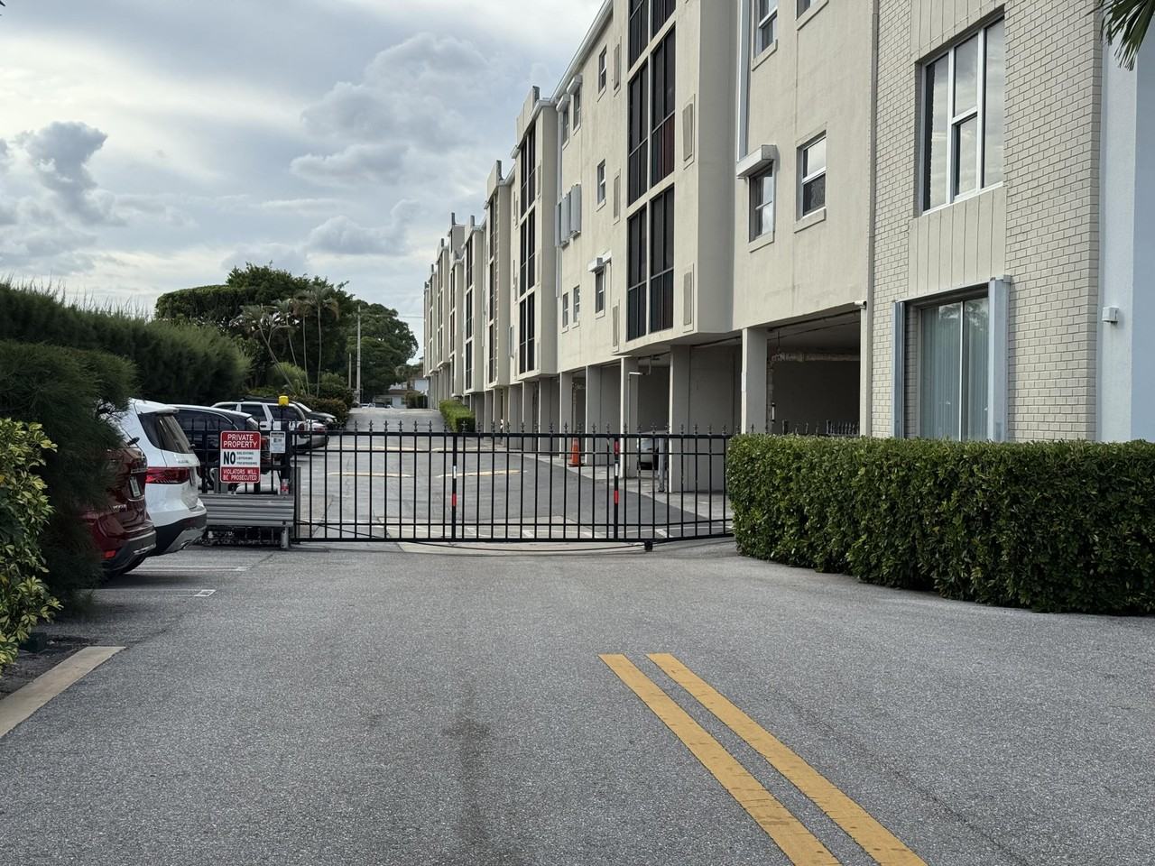 1601 South Flagler Drive #1601201O - Photo 6 of 26