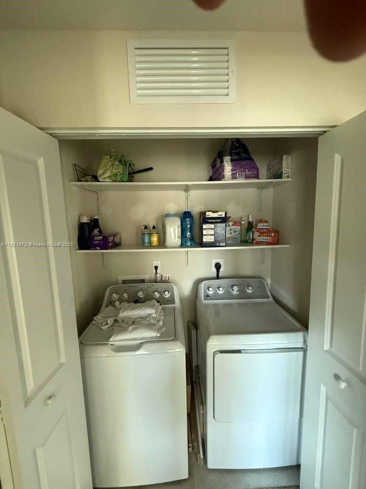 1020 Northwest 5th Terrace #1020