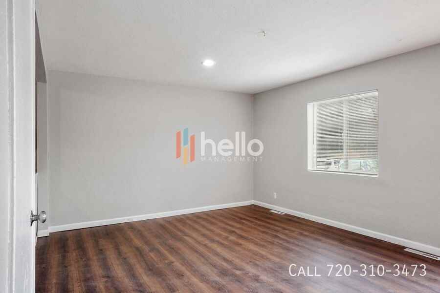 982 S Sheridan Blvd #1 - Photo 4 of 11