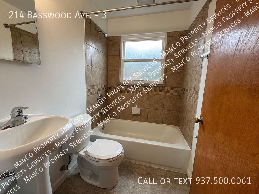 214 Basswood Avenue #3 - Photo 6 of 8