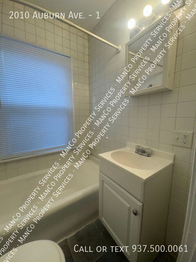 2010 Auburn Avenue #1 - Photo 3 of 7