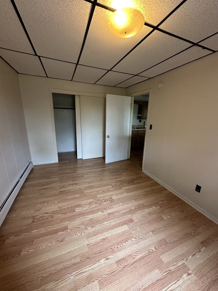 27 Eastern Avenue #7 - Photo 4 of 5