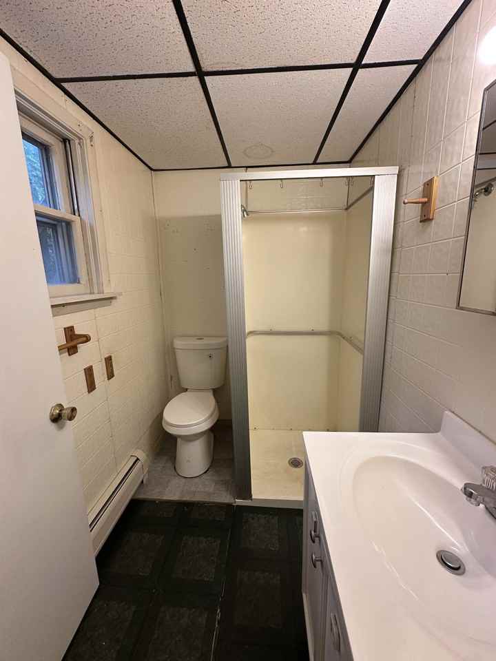 27 Eastern Avenue #7 - Photo 5 of 5