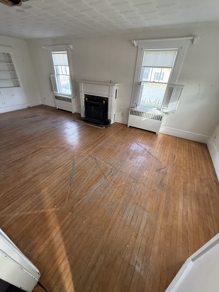 163 Silver Street #1 - Photo 5 of 5