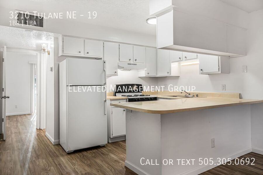 Salida Del Sol Apartments - Photo 7 of 19