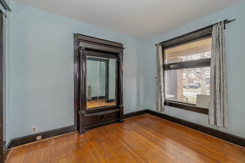 977 Woodruff Place East Drive - Photo 3 of 19