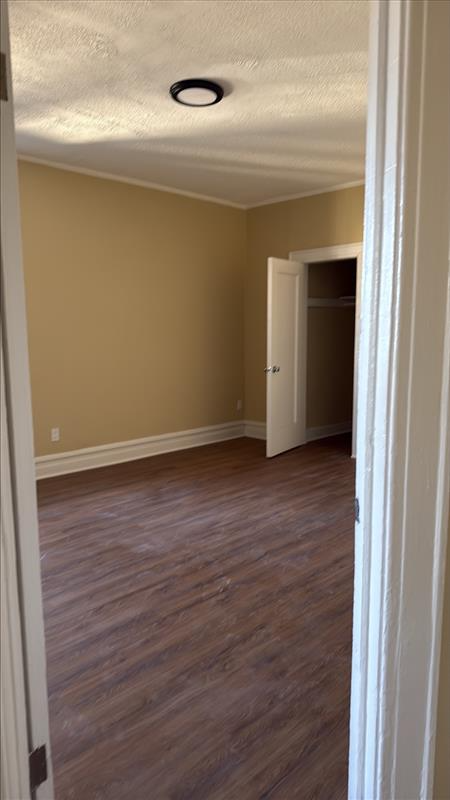 168 South Clinton Street - Photo 5 of 8