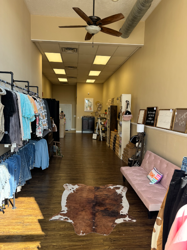 172 S Maple St - Photo 4 of 9