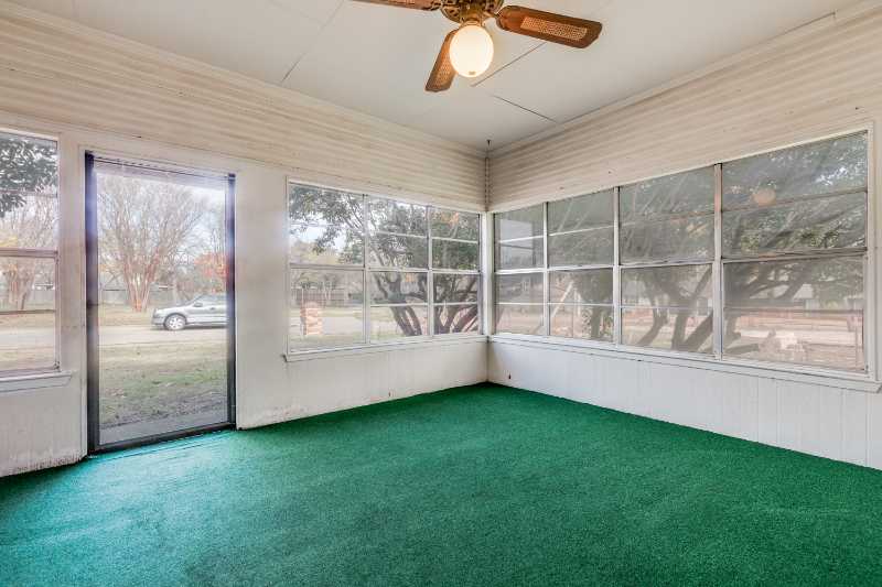 7291 Ash Street - Photo 2 of 13