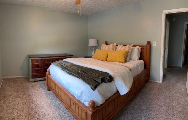 408 Halia Crest - Photo 5 of 13