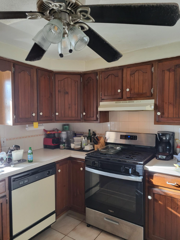 16 Harlow Street #1 - Photo 4 of 4