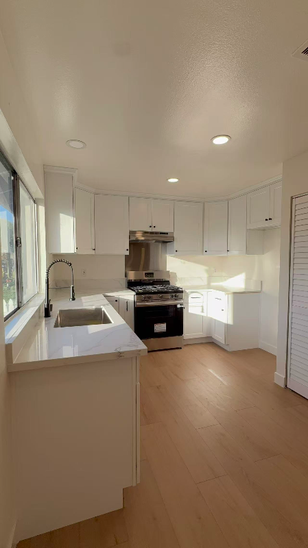 5830 Newlin Avenue - Photo 2 of 9