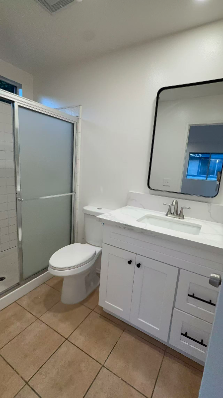 5830 Newlin Avenue - Photo 5 of 9