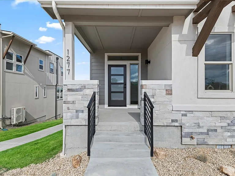 1277 East Echelon Ridge Lane #1285 - Photo 4 of 42