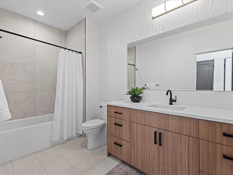 1277 East Echelon Ridge Lane #1285 - Photo 7 of 42