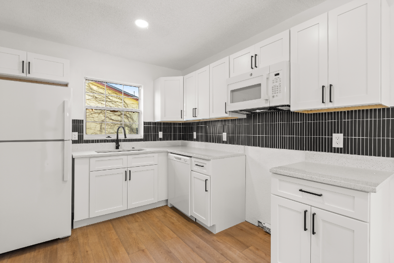 5688 Cardinal's Guard Avenue - Photo 6 of 20