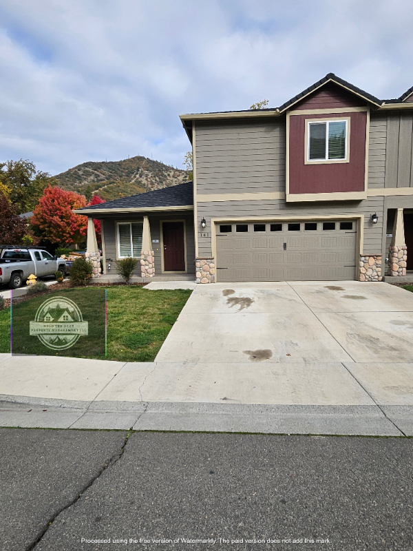 141 Rivers Edge Drive