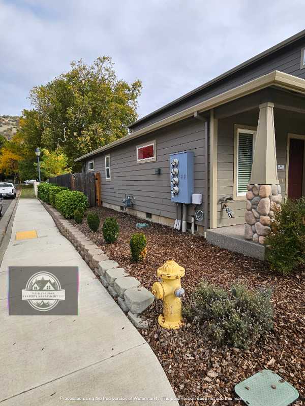 141 Rivers Edge Drive - Photo 2 of 20