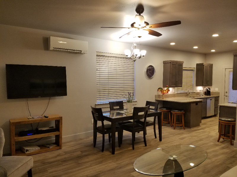 1724 N Solomon Ct - Photo 3 of 19