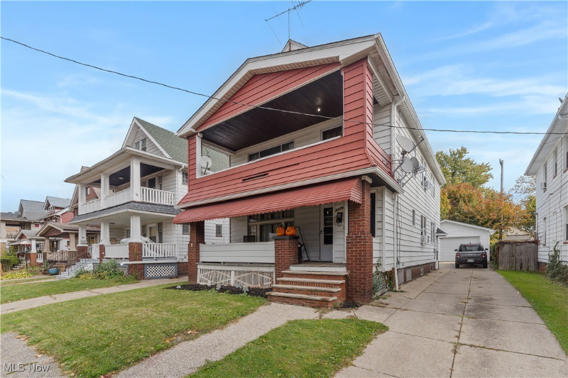 3179 W 111th St - Photo 2 of 9