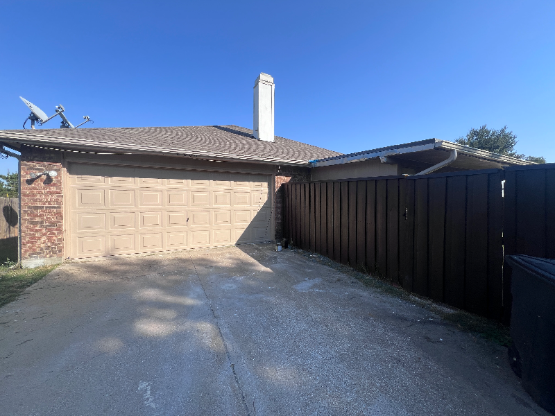 2066 Vista Drive - Photo 4 of 20