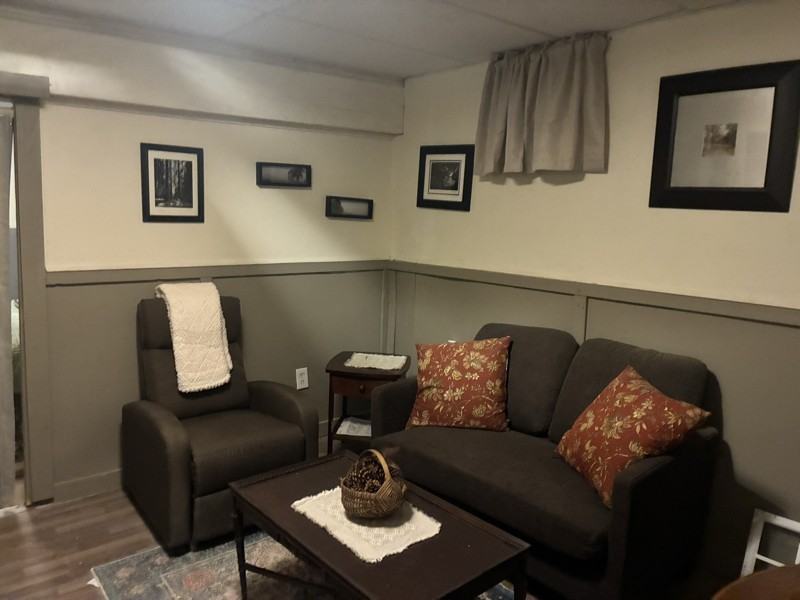 9 Hampshire Ln - Photo 3 of 9