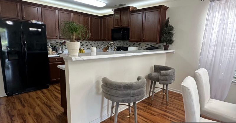 4807 William Caldwell Avenue - Photo 7 of 10