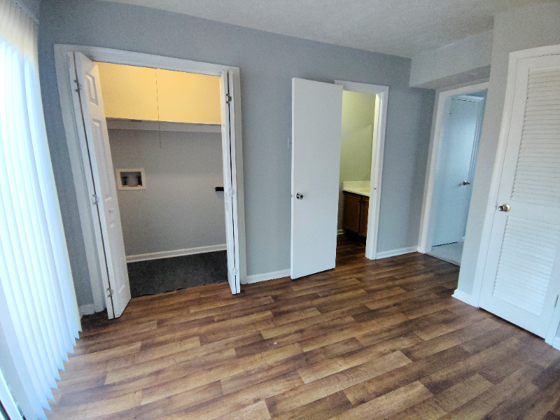 14 Fonda Dr - Photo 2 of 9